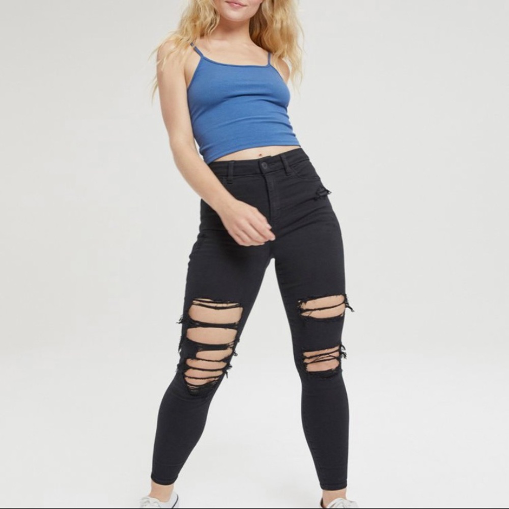 - AE Curvy Hi Rise Jegging Size 4